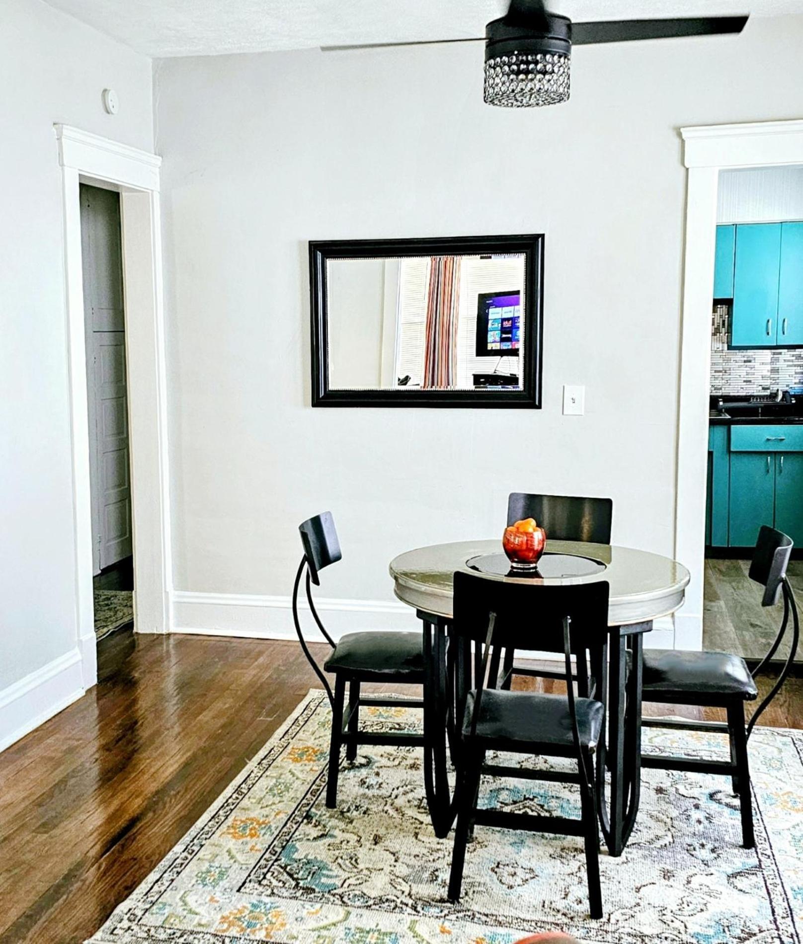 Villa Charming! Near Cle Clinic/Uh/Cwru/Dwntwn W/Porch Cleveland Exterior foto